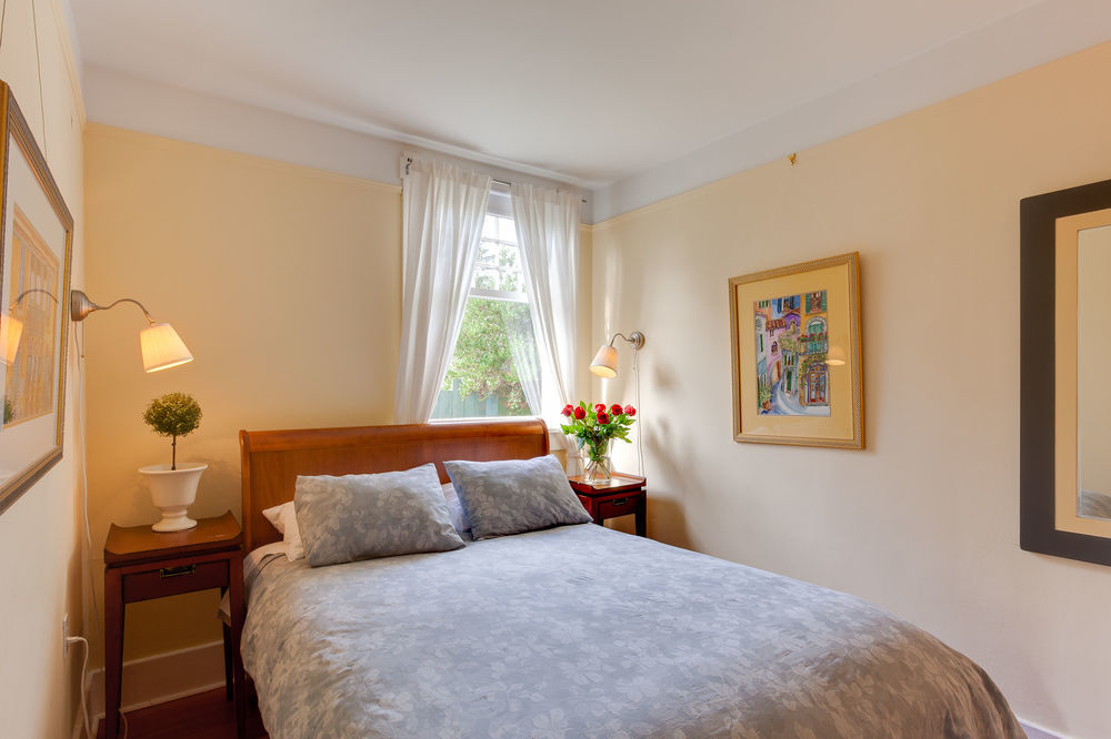 Fairholme Manor Inn Victoria Eksteriør billede