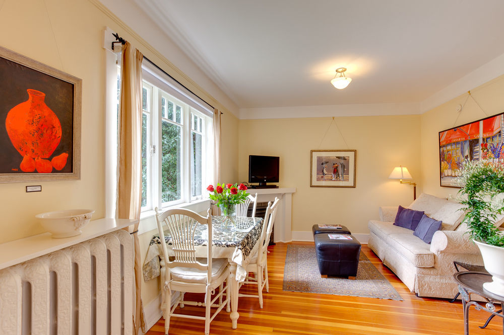 Fairholme Manor Inn Victoria Eksteriør billede